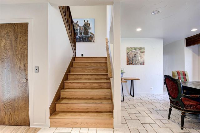 2625 Blue Spruce Road, Edmond, OK 73025