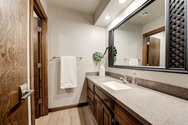 2625 Blue Spruce Road, Edmond, OK 73025