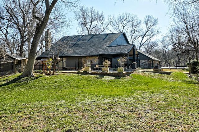 2625 Blue Spruce Road, Edmond, OK 73025