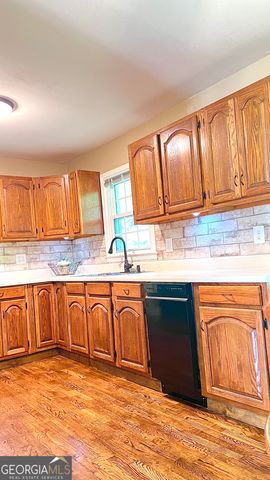 1517 Cave Spring Road SW, Rome, GA 30161