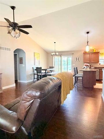 546 NorthHaven Drive, Farmington, MO 63640