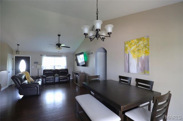 546 NorthHaven Drive, Farmington, MO 63640