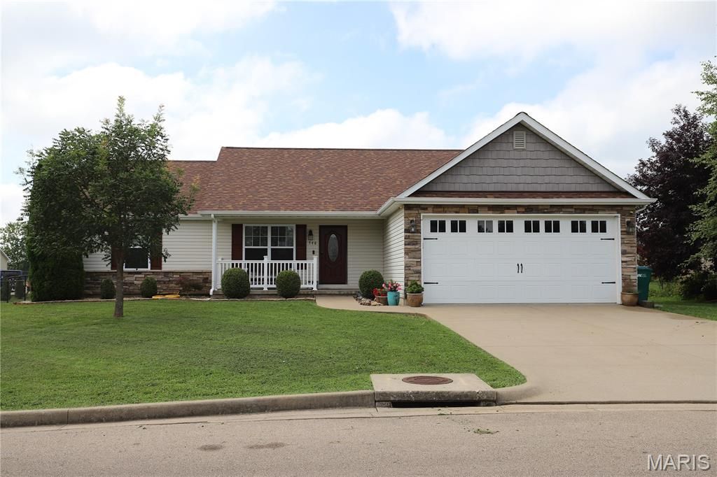 546 NorthHaven Drive, Farmington, MO 63640