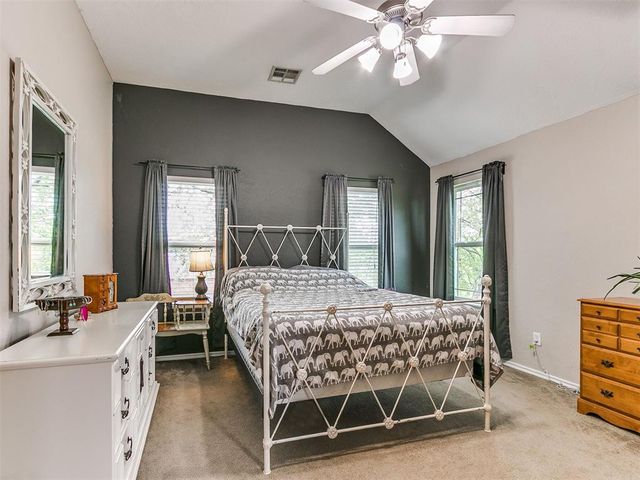 2525 Weymouth Way, Norman, OK 73071