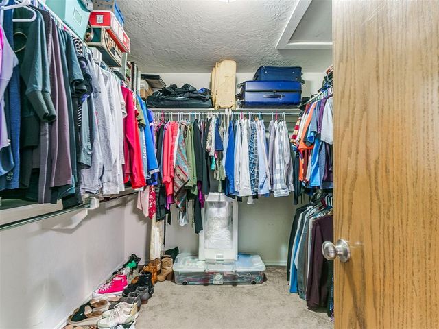 2525 Weymouth Way, Norman, OK 73071