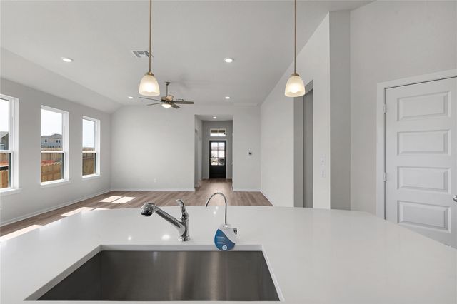 321 Blue Vervain TRL, Georgetown, TX 78633