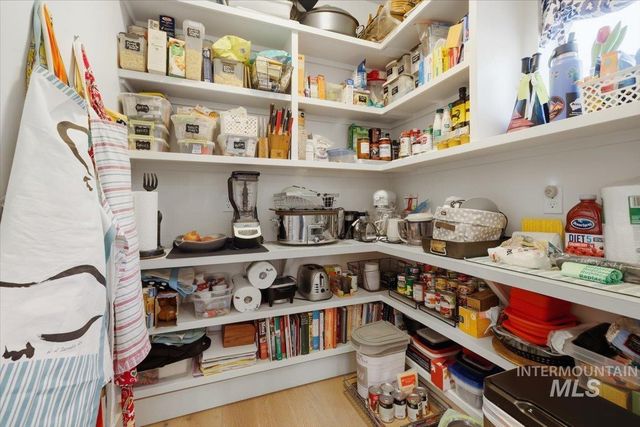 6170 W Ina Drive, Boise, ID 83703