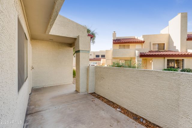 2020 W UNION HILLS Drive 118, Phoenix, AZ 85027