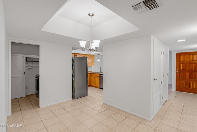 2020 W UNION HILLS Drive 118, Phoenix, AZ 85027