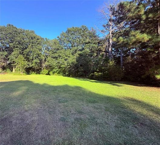 49 Fireside Way, Fairburn, GA 30213