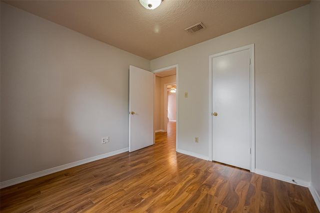 3007 Cloverdale, League City, TX 77573
