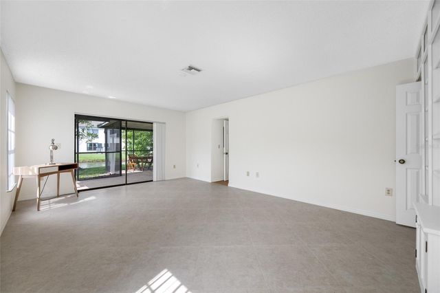 2467 KINGFISHER LANE 101H, Clearwater, FL 33762