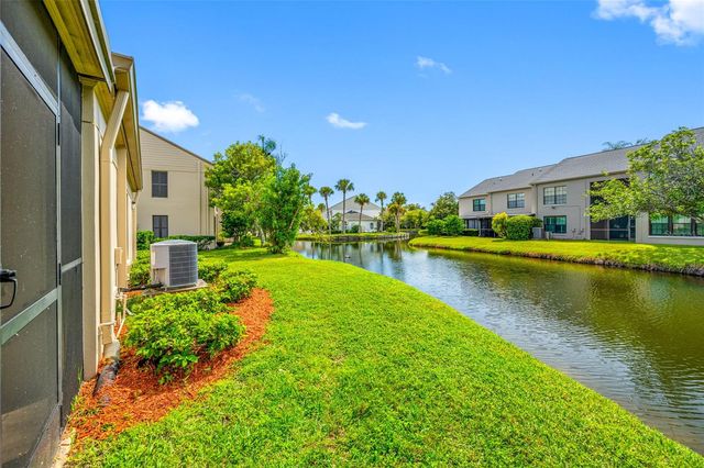 2467 KINGFISHER LANE 101H, Clearwater, FL 33762