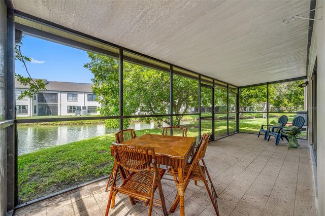 2467 KINGFISHER LANE 101H, Clearwater, FL 33762