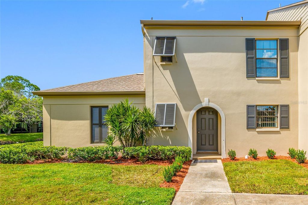 2467 KINGFISHER LANE 101H, Clearwater, FL 33762