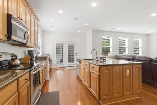 3022 Dolphin Watch Drive, Charleston, SC 29414