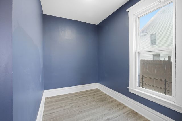 1525 S Main Street, Rockford, IL 61102