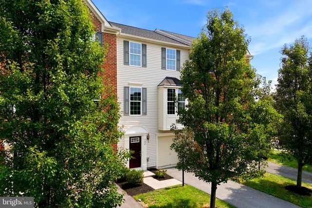102 ARGYLE CT, Stephenson, VA 22656