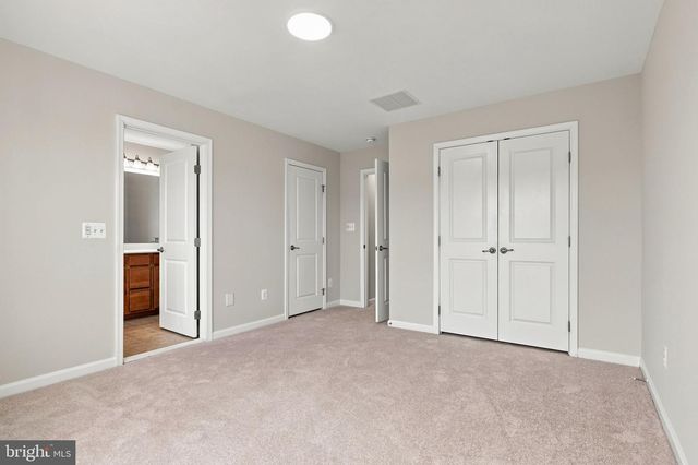 102 ARGYLE CT, Stephenson, VA 22656