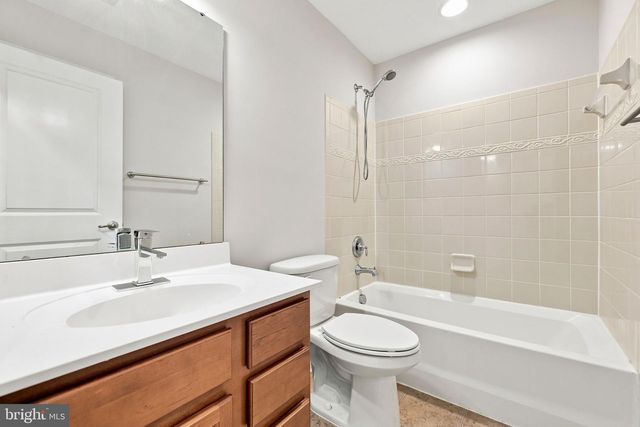 102 ARGYLE CT, Stephenson, VA 22656