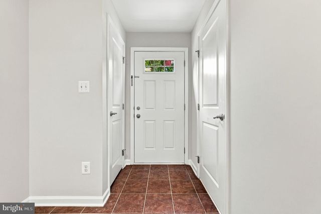 102 ARGYLE CT, Stephenson, VA 22656