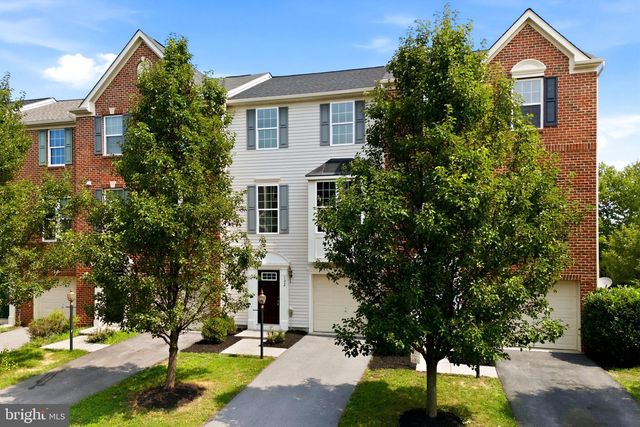 102 ARGYLE CT, Stephenson, VA 22656