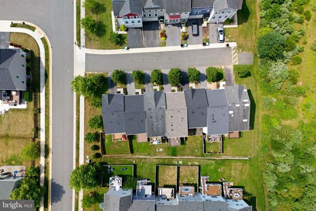 102 ARGYLE CT, Stephenson, VA 22656