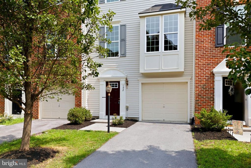 102 ARGYLE CT, Stephenson, VA 22656