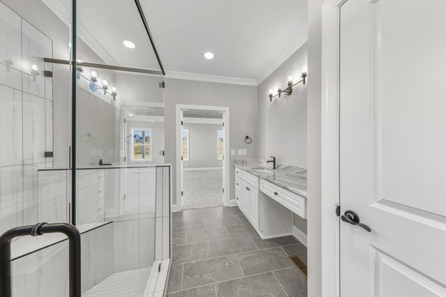 1675 Sulphur College Rd, Hartsville, TN 37074