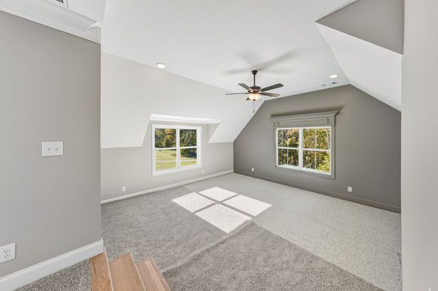 1675 Sulphur College Rd, Hartsville, TN 37074