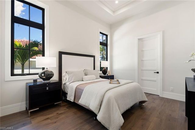 3540 Crayton RD, Naples, FL 34103