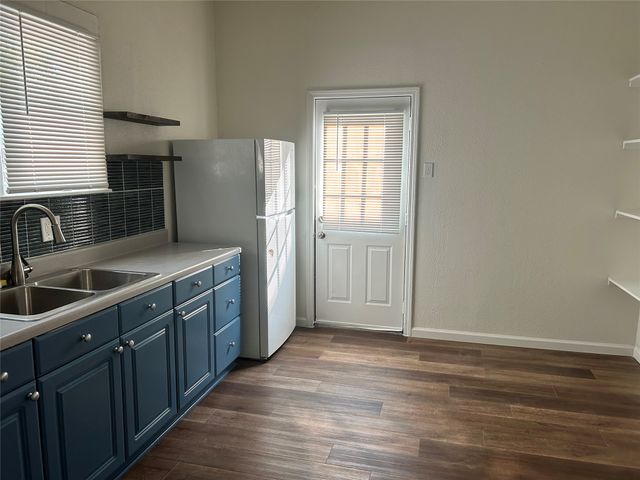 5611 Tremont Street, Dallas, TX 75214