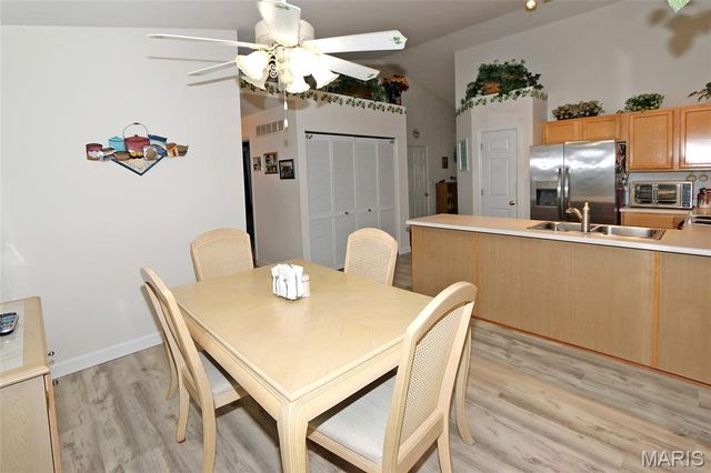 1289 Summergate Parkway 2B, St Peters, MO 63303