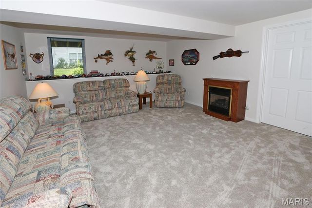 1289 Summergate Parkway 2B, St Peters, MO 63303