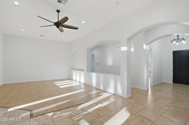 28142 N SANDRIDGE Drive, San Tan Valley, AZ 85144