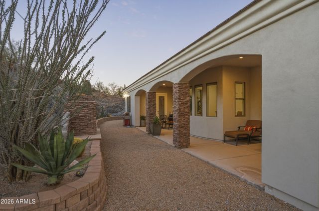 28142 N SANDRIDGE Drive, San Tan Valley, AZ 85144