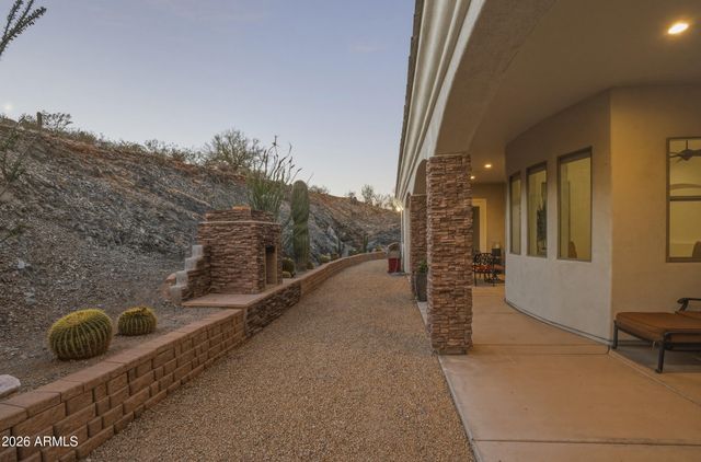 28142 N SANDRIDGE Drive, San Tan Valley, AZ 85144
