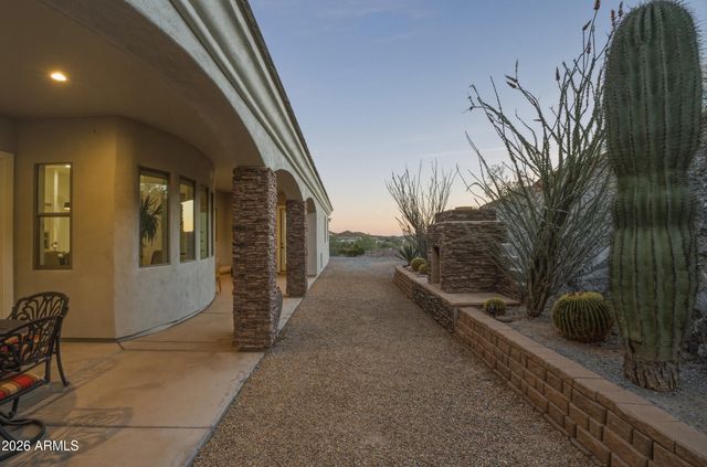 28142 N SANDRIDGE Drive, San Tan Valley, AZ 85144