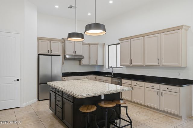 28142 N SANDRIDGE Drive, San Tan Valley, AZ 85144