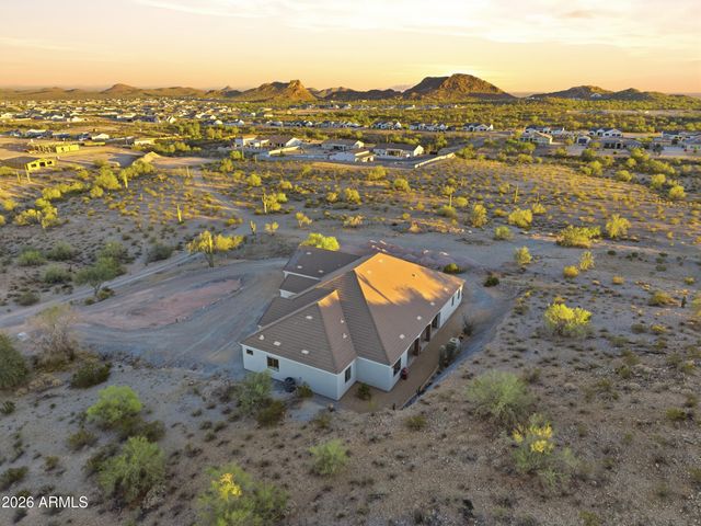 28142 N SANDRIDGE Drive, San Tan Valley, AZ 85144