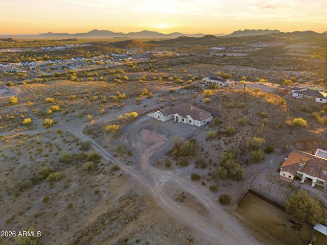 28142 N SANDRIDGE Drive, San Tan Valley, AZ 85144