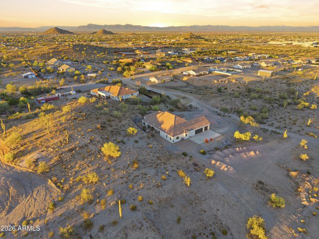 28142 N SANDRIDGE Drive, San Tan Valley, AZ 85144