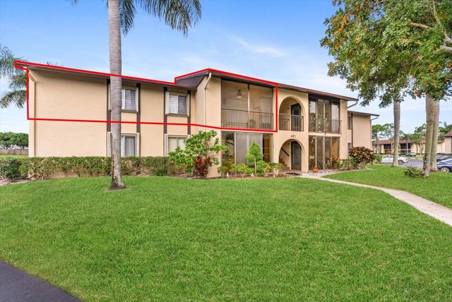 421 Pine Glen Lane A2, Greenacres, FL 33463