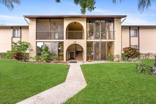 421 Pine Glen Lane A2, Greenacres, FL 33463