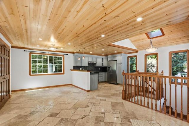21568 Alma Court, Los Gatos, CA 95033