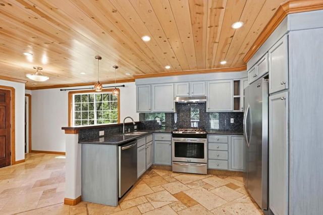 21568 Alma Court, Los Gatos, CA 95033