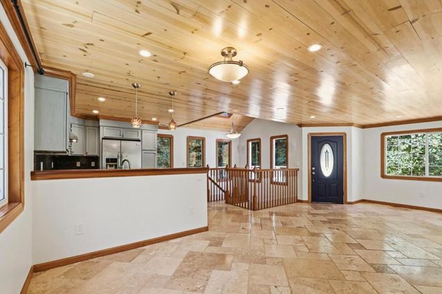 21568 Alma Court, Los Gatos, CA 95033