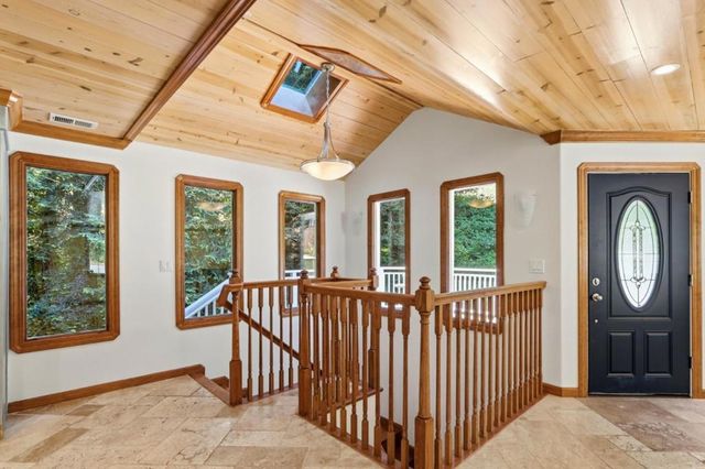 21568 Alma Court, Los Gatos, CA 95033