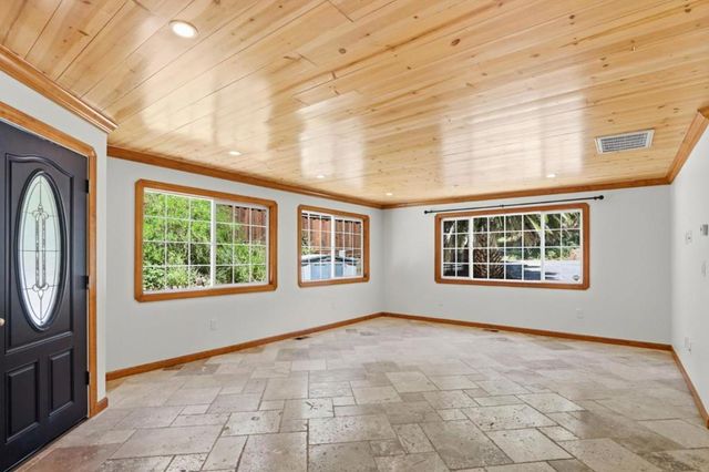 21568 Alma Court, Los Gatos, CA 95033