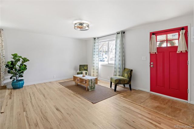 5325 W 5th Avenue, Lakewood, CO 80226